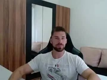 Chaturbate Best live sex cam show of darius_94