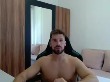 Chaturbate Free Porn Cam of darius_94