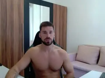 Chaturbate Best live sex cam show of darius_94