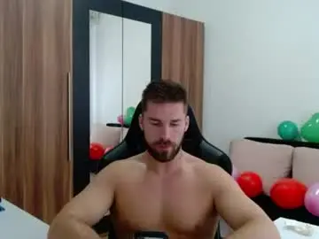 Chaturbate Sex Cam of darius_94