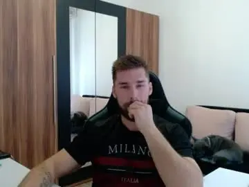 Chaturbate Adult Webcams of darius_94