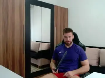 Chaturbate Sex Chat of darius_94