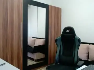 Chaturbate Best live sex cam show of darius_94