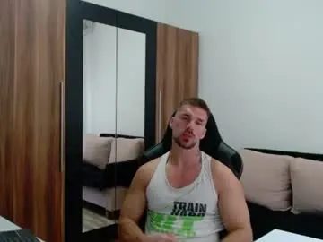 Chaturbate Live Sex Cam of darius_94