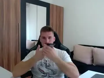 Chaturbate Live Sex of darius_94
