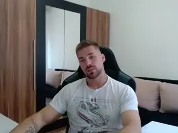 Chaturbate Watch Live Sex Cams of darius_94