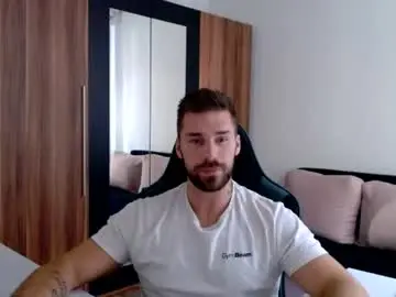 Chaturbate Free Porn Cam of darius_94