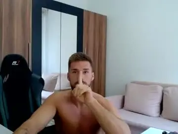 Chaturbate Live Sex of darius_94