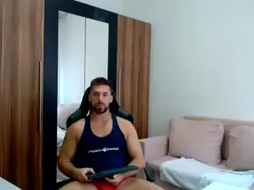 Chaturbate Adult Webcams of darius_94