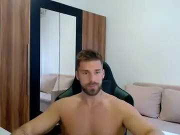Chaturbate Sex Cam of darius_94