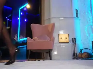 Chaturbate Live Sex Cam of eva_fashionista
