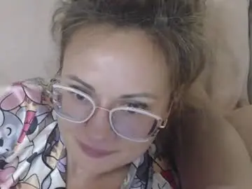 Chaturbate Live Sex Cam of flowercandydoll13