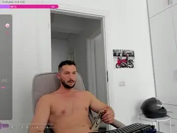 Chaturbate Live Porn of hard_chriss