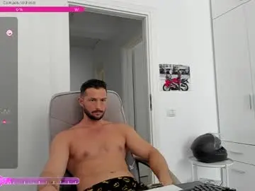 Chaturbate Watch Live Sex Cams of hard_chriss