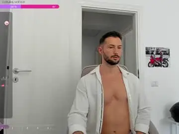 Chaturbate Watch Live Sex Cams of hard_chriss
