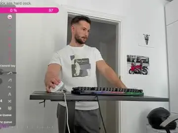 Chaturbate Sex Chat of hard_chriss