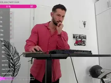 Chaturbate Free Live Porn of hard_chriss