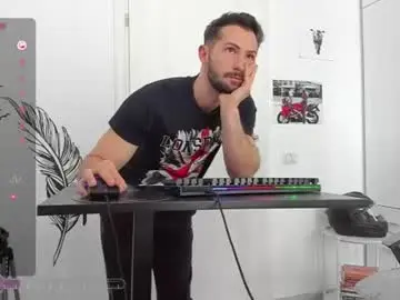 Chaturbate Free Porn Cam of hard_chriss