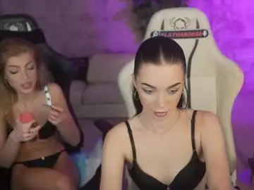 Chaturbate Watch Live Sex Cams of kira0541
