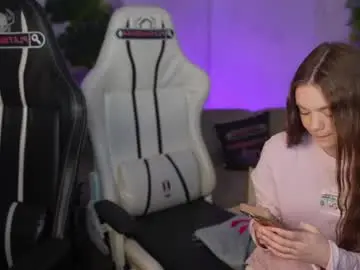 Chaturbate Watch Live Sex Cams of kira0541