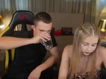 Chaturbate Sex Chat of kira0541
