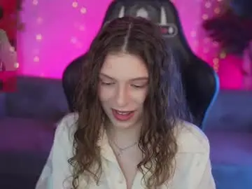 Chaturbate Watch Live Sex Cams of kira0541
