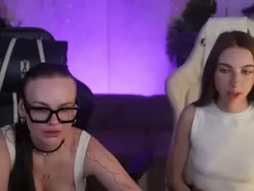 Chaturbate Live Sex of kira0541