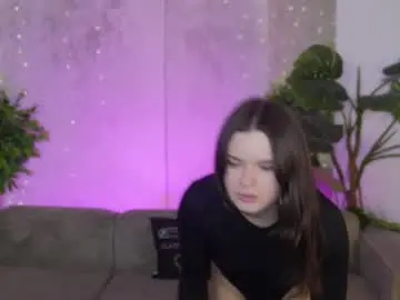 Chaturbate Live Sex Cam of kira0541