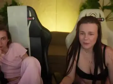 Chaturbate Free Porn Cam of kira0541