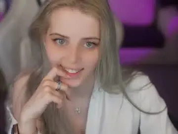 Chaturbate Watch Live Sex Cams of kira0541