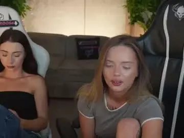 Chaturbate Watch Live Sex Cams of kira0541