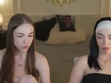 Chaturbate Watch Live Sex Cams of kira0541