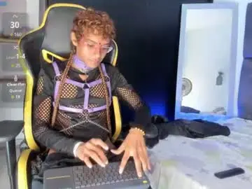 Chaturbate Live Sex Cam of marxin_turner