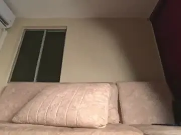 Chaturbate Free Porn Cam of michaell_twink
