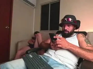 Chaturbate Private Sex Chat of michaell_twink