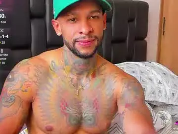 Chaturbate Watch Live Sex Cams of danyfitguy_
