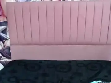 Chaturbate Sex Cam of emma_luxxe
