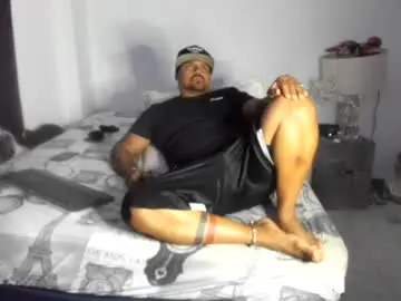 Chaturbate Sex Chat of pikoro_gomez