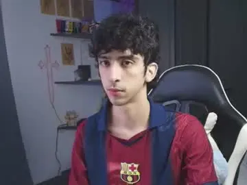 Chaturbate Live Porn of vittorio_cerati