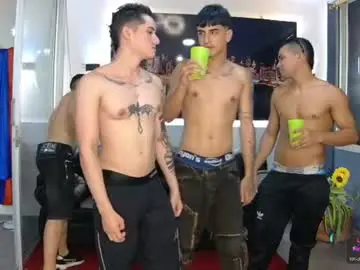 Chaturbate Live Sex Cam of boysgang_sex