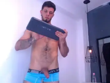 Chaturbate Live Sex of dominic_strongg