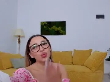 Chaturbate Adult Webcams of emrya
