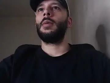 Chaturbate Free Live Porn of henryaxe