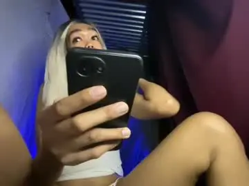 Chaturbate Best Webcam of hot_moma69