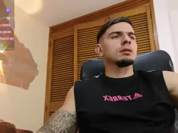Chaturbate Free Porn Cam of josh_miller01