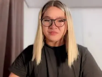 Chaturbate Live Sex of krezikeed