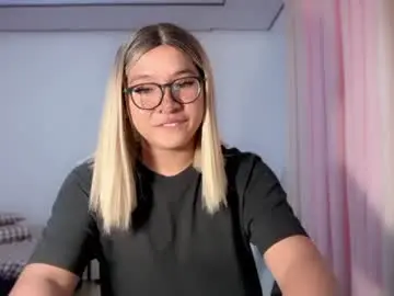 Chaturbate Nude Webcam of krezikeed
