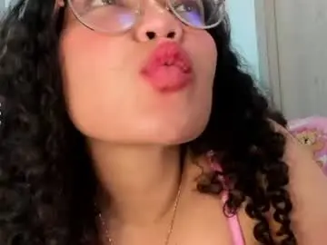 Chaturbate Nude Webcam of luna_jone