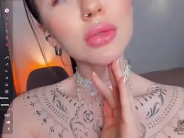 Chaturbate Live Sex Cam of paulina_perl