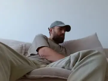 Chaturbate Watch Live Sex Cams of themonarchgoat